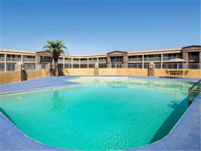 Americas Best Value Inn Hanford Facilidades foto